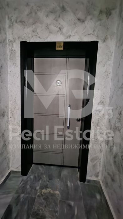 Продава се Двустаен апартамент в Пловдив, Гагарин - 78 кв.м за 1100 €/кв.м - Снимка #9
