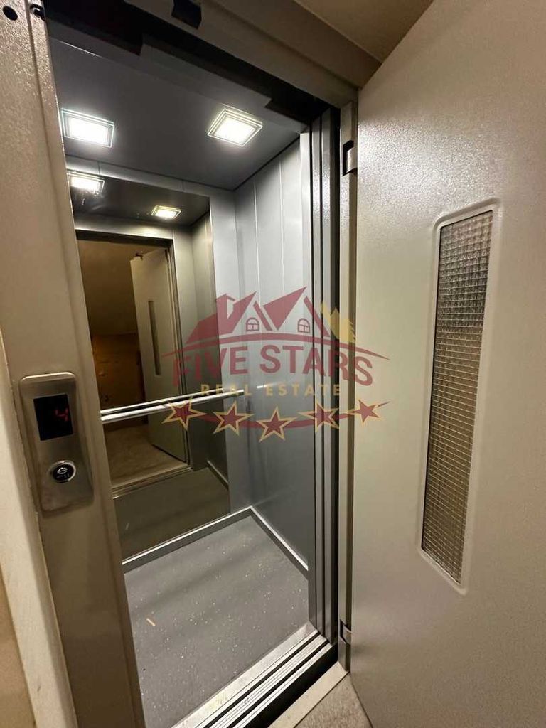 Продава се Двустаен апартамент в Варна, Възраждане 1 - 85 кв.м за 2177 €/кв.м - Снимка #16