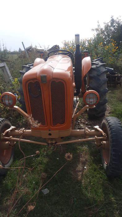 Schimb tractor cu DAMPAR SA FIE BUN