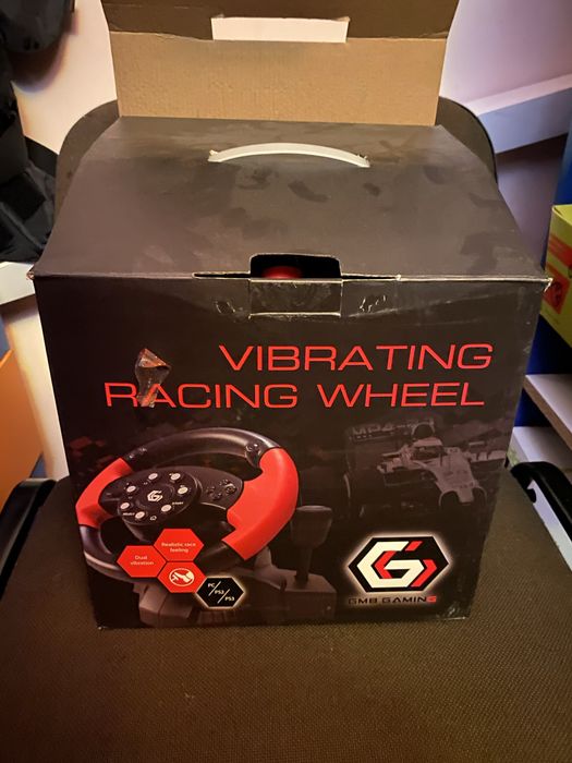 Volan Gaming cu pedale