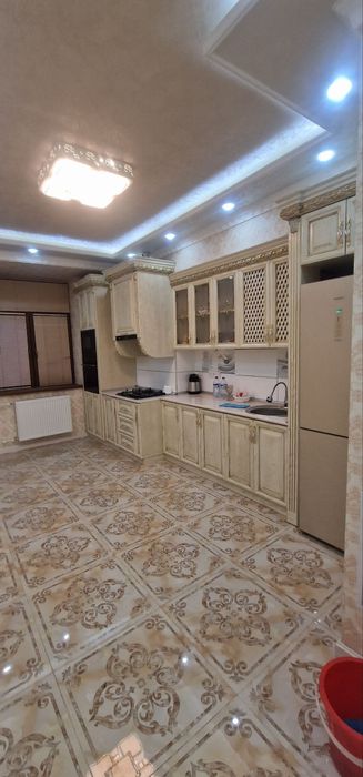 Аренда Себзор Новастройка голден хаус 4 хона 1200у,е 140м/кв