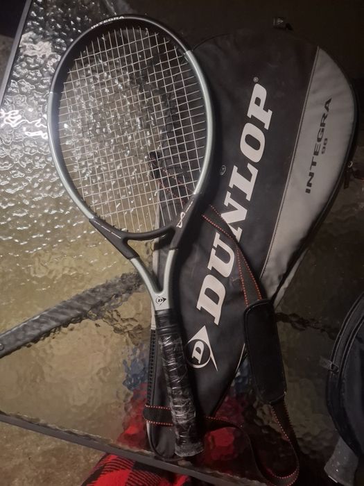 Vand rachete de tennis