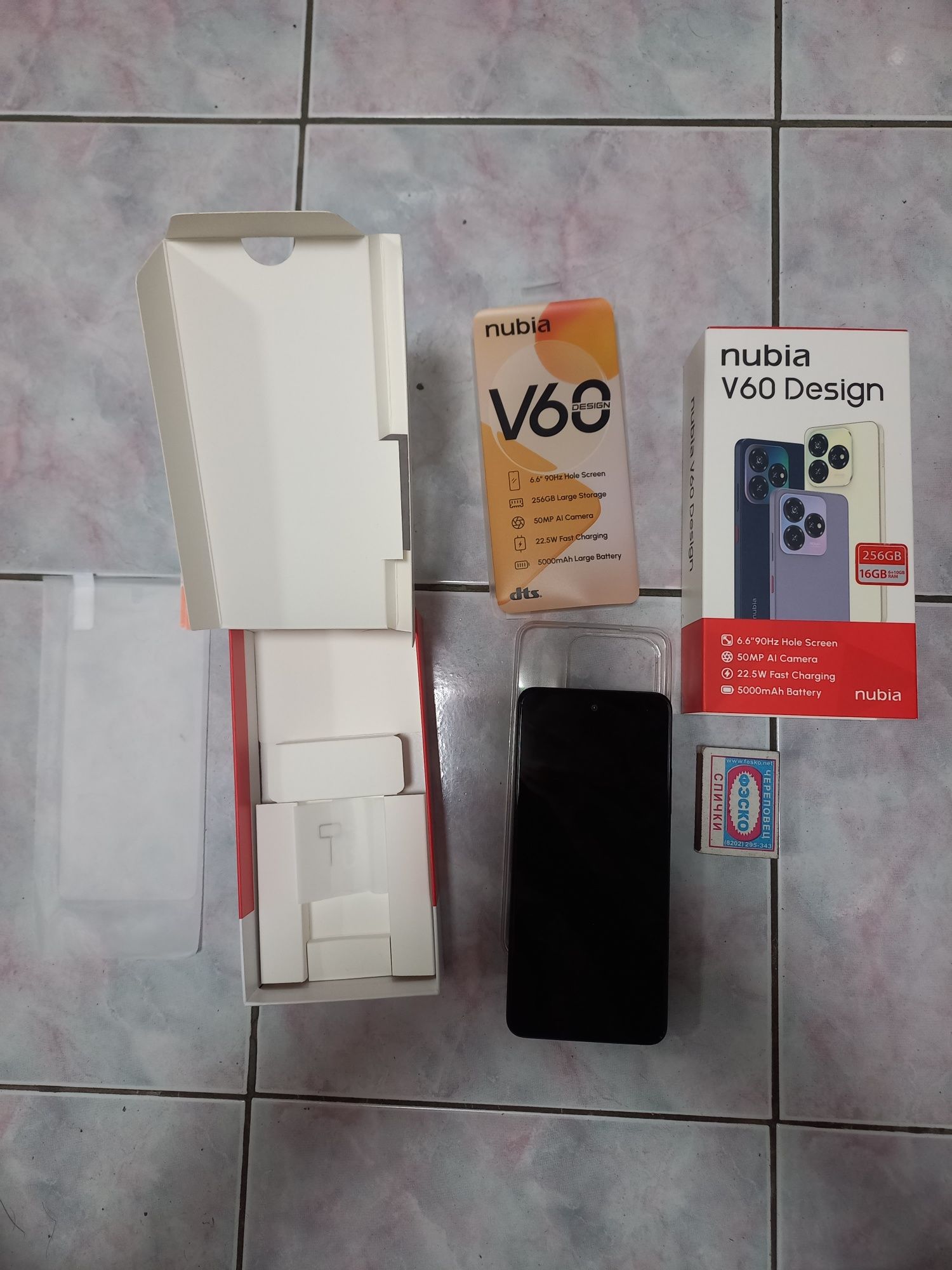Nubia V60 256гб новый смартфон
В черном цвете 
Тройная камера 
В компл