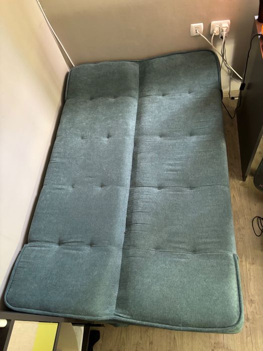 диван 170см двуместен. КАТО НОВ!!! БЕЗ СКЪСАНО!! БЕЗ ПЕТНА!!!