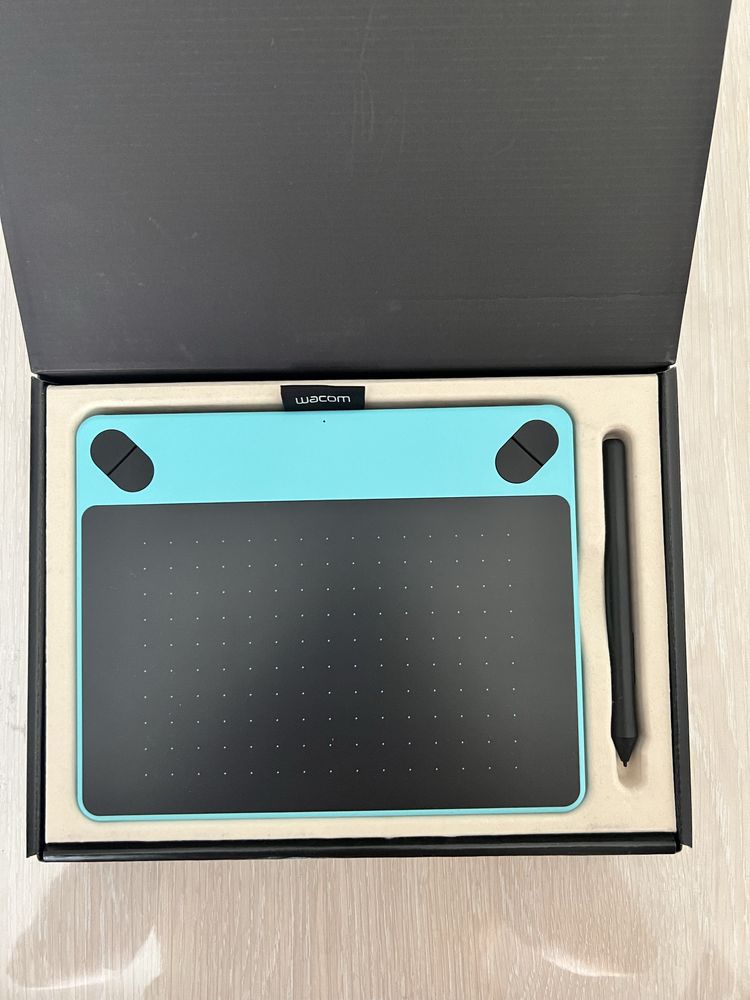 Графический планшет Wacom Intuos Art Small Blue CTH-490