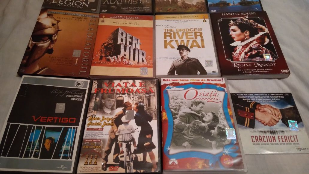 Dvd-uri cu filme celebre vechi, cu razboi