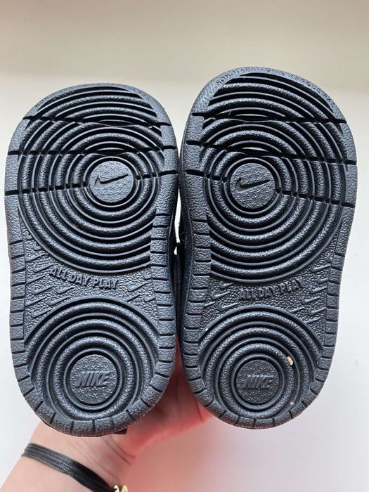 Маратонки NIKE