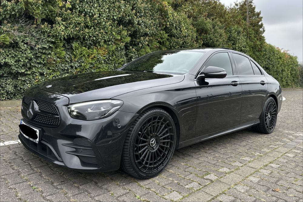 Mercedes E220 Pachet AMG BlackEdition 9g Tronic