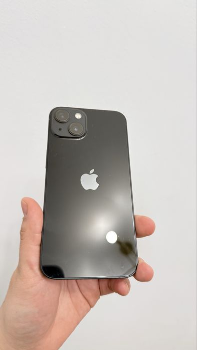 Iphone 13 темно синего цвета