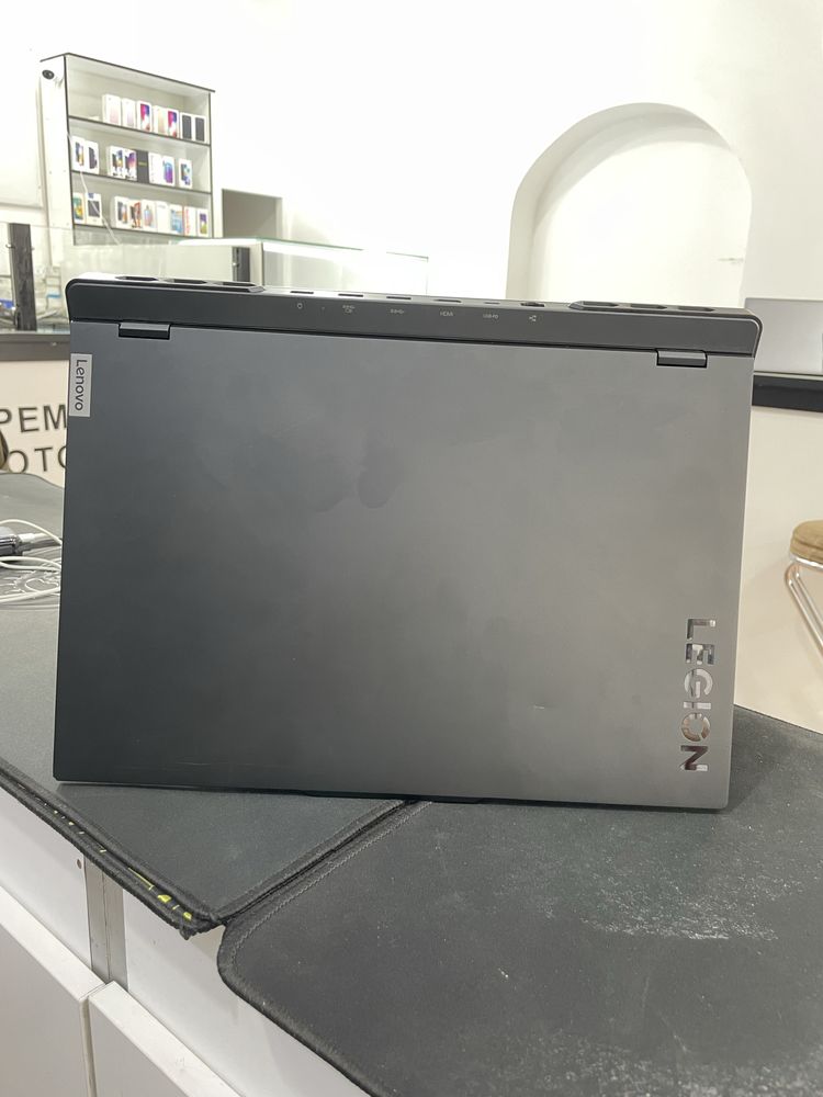 Lenovo Legion 7 Pro