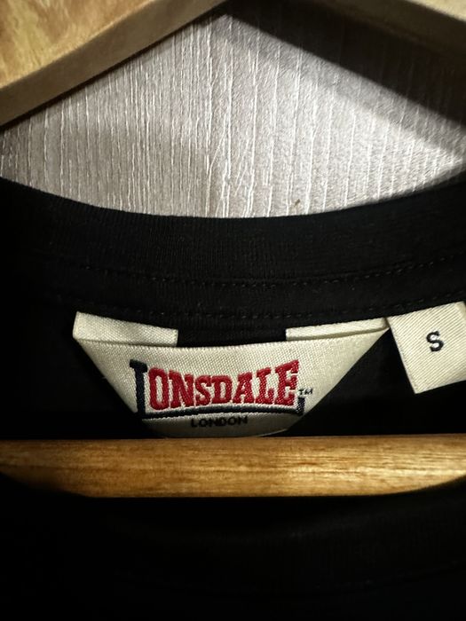 Мъжка Тениска Lonsdale размер S!