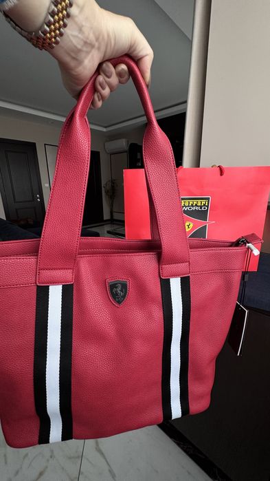 Scuderia Ferrari нова. Оригинална
