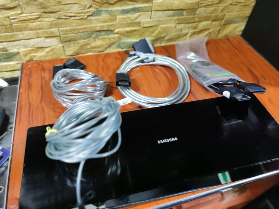 One Conect și cablul.  Soc 1000 M