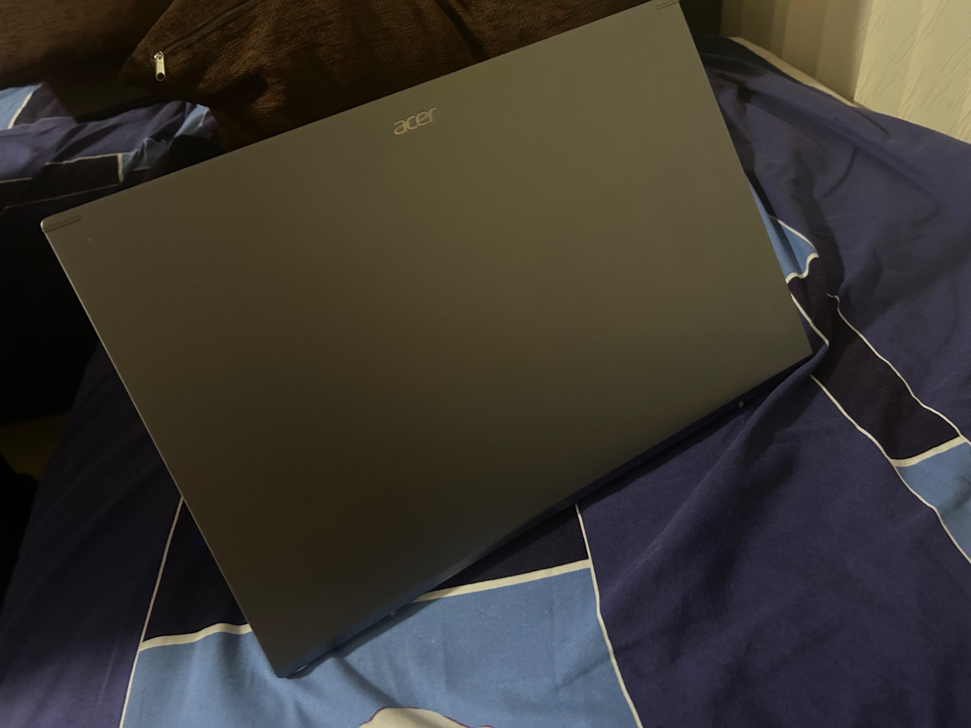 Acer  Aspire 5 17.3