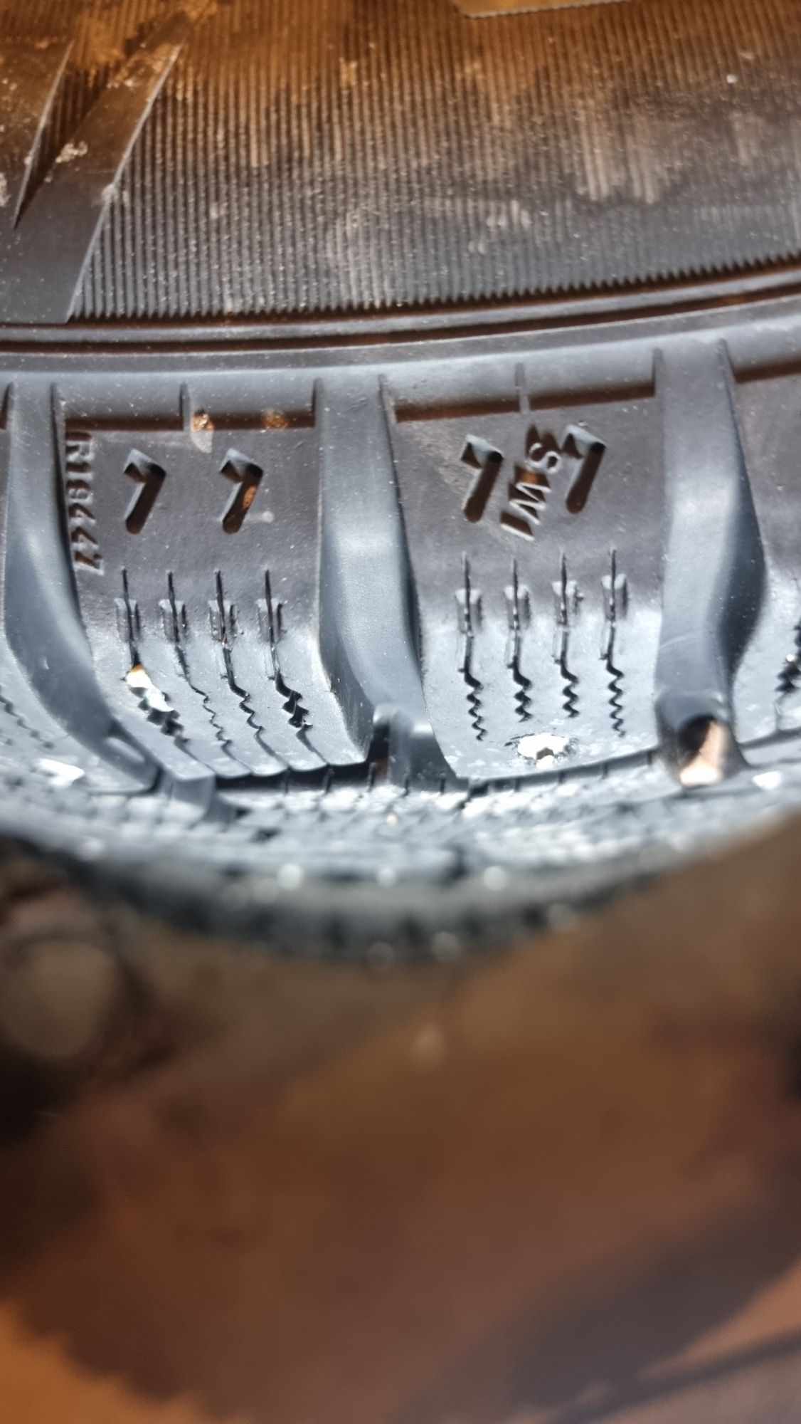 Продам шины с дисками Pirelli Ace Zero