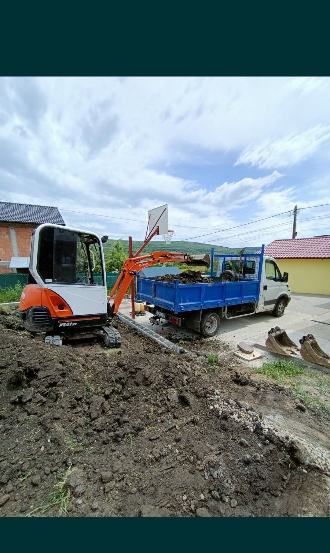 Inchiriez miniexcavator mini excavator buldoexcavator