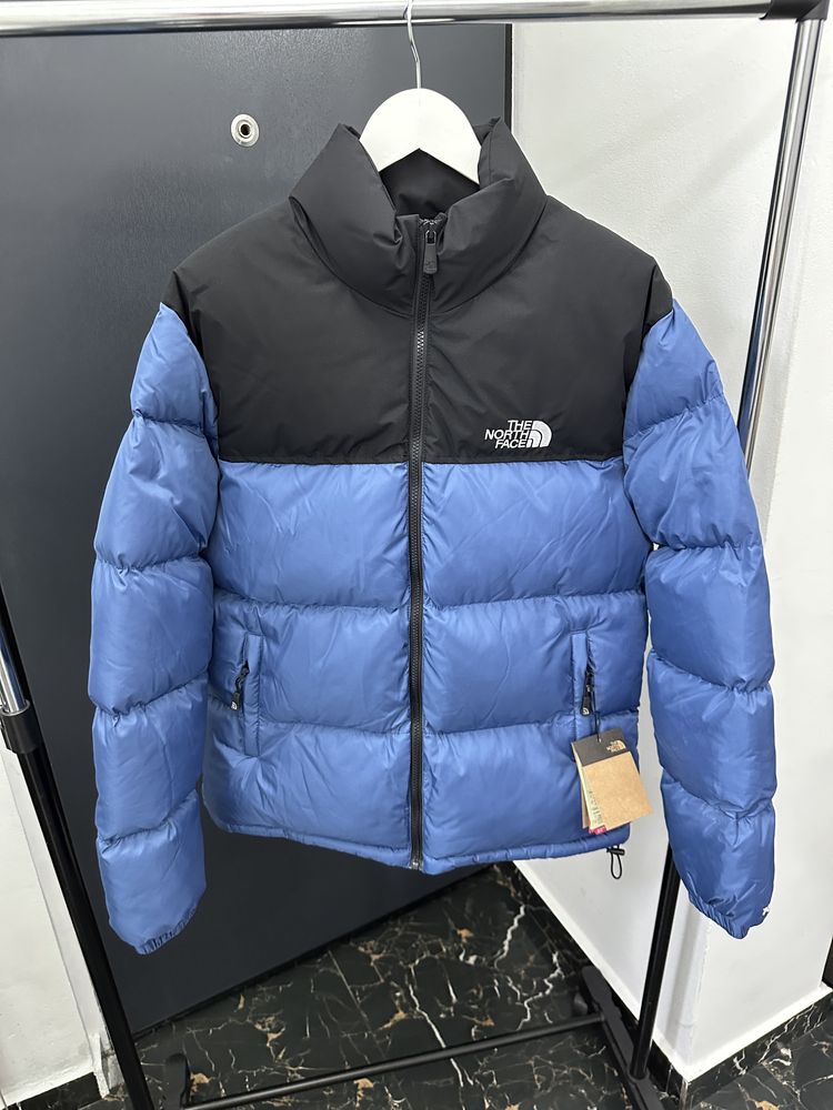Geaca The North Face 700 puffer