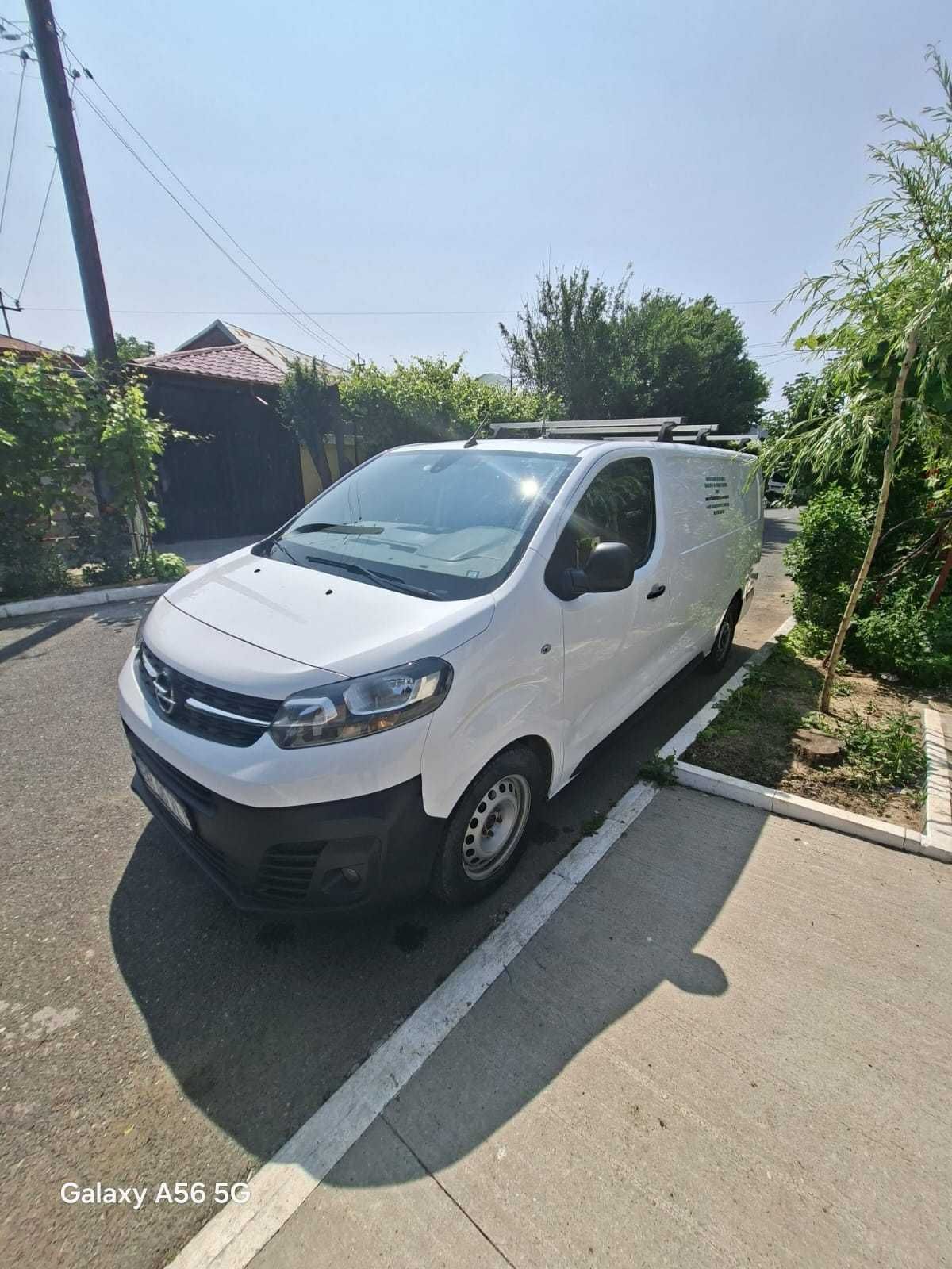 Vand OPEL VIVARO , an fabricatie 2020- pret 13500 E !