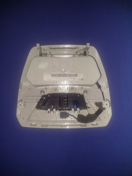 Plafoniera focus/kuga/mondeo cu schimbare culori lumini ambientale