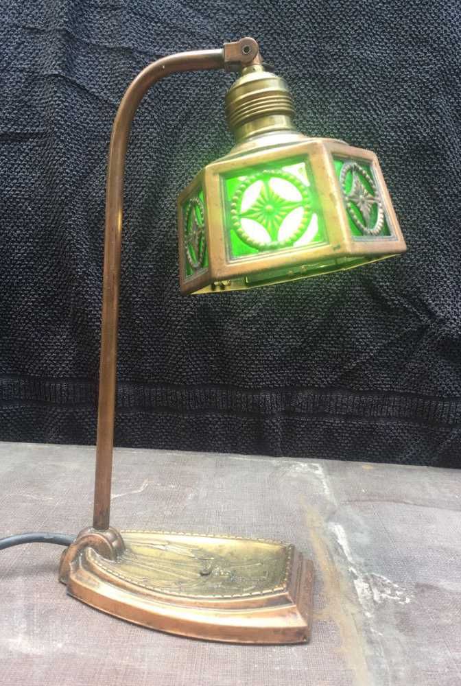 Настолна лампа - сецесион. Началото на 20-век.