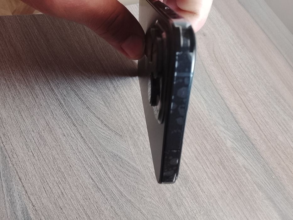 Vand 16 pro max 512 gb