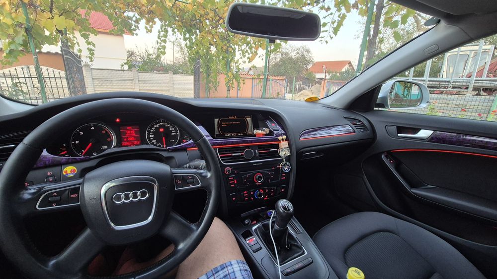 Vând Audi A4 B8 2008