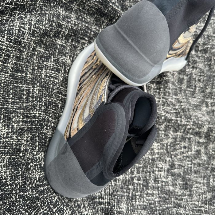 Pantofi Sport Adidas Yeezy QNTM Quantum Amber Tint-100% originali