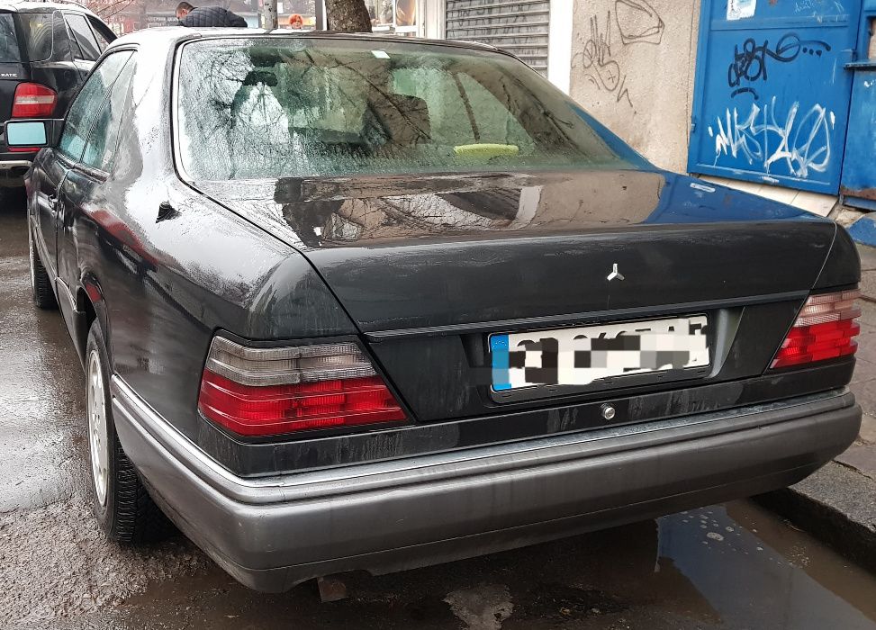 Продавам Mercedes 124 coupe 1996