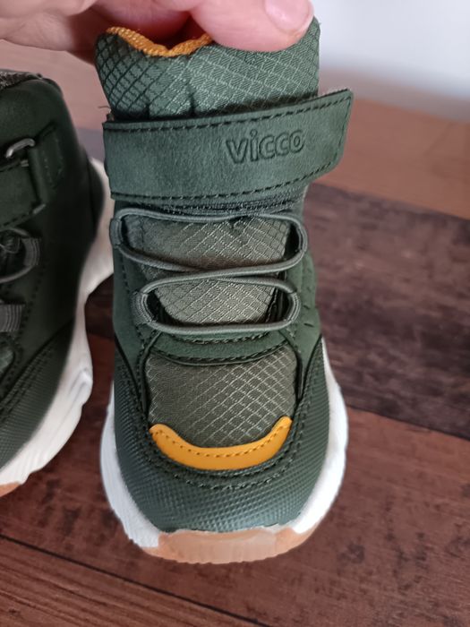 Детски зимни боти