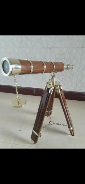 Superb telescop antic din alama masiva și trepied din lemn ,piesă cole