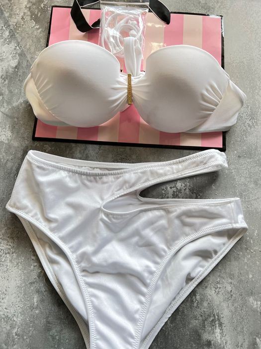 Бански Victoria Secret 32B