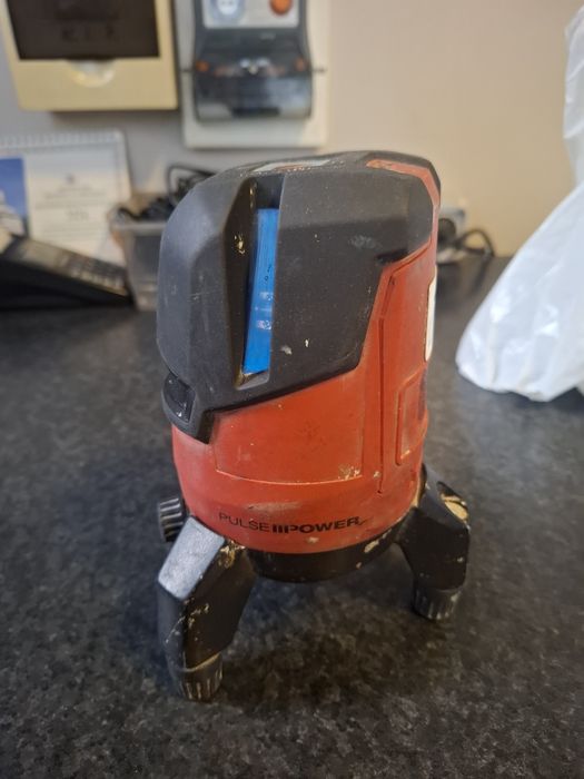 Nivela laser hilti pm 4-m