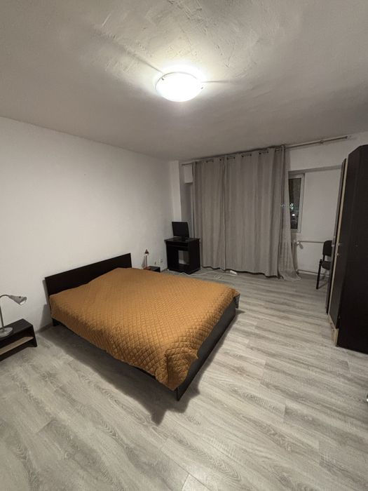 Garsoniera Soseaua Virtutii, Militari