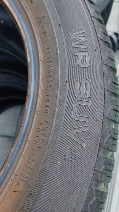 235 55 18 4buc iarnă noi Nokian,WR Suv4,2021