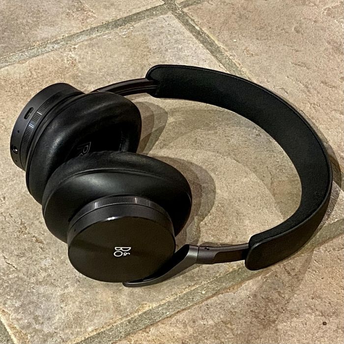 Наушники Bang & Olufsen BeoPlay H95