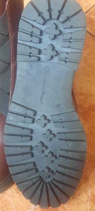 Pantofi originali Gianvito Rossi