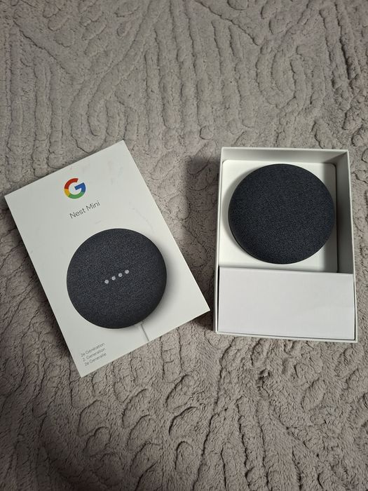 Vand google nest generatia a 2 a