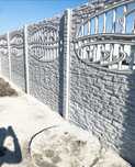 Construim la comanda dvs. garduri si porti din:
- panouri stil jaluzea