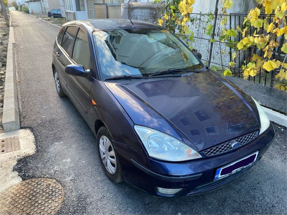 Ford Focus GHIA 1.8 Benzina