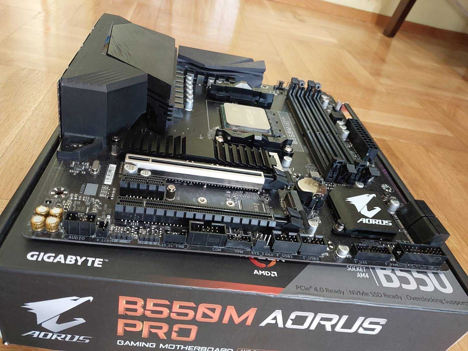 AMD Ryzen 7 5800X + Gigabyte B550M Aorus Pro