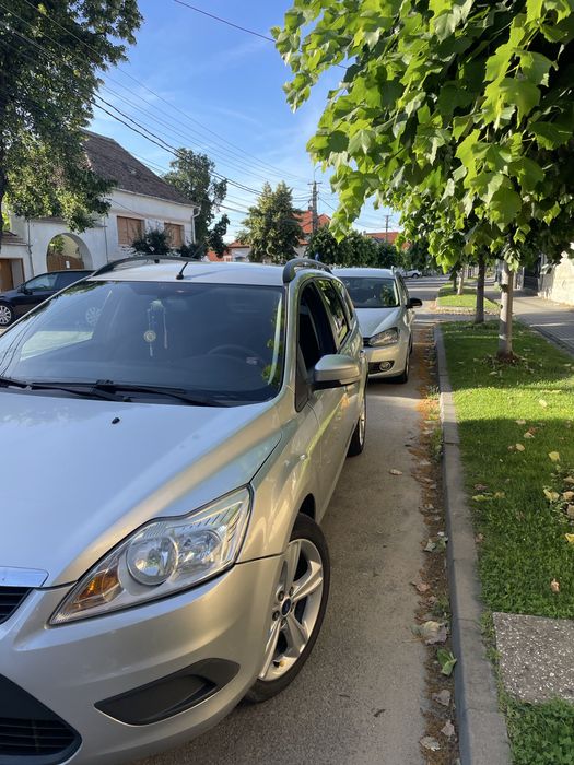 Vând ford focus 2