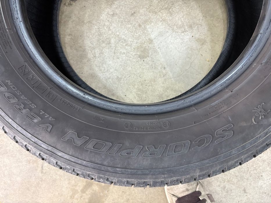2 Anvelope Pirelli Scorpion 235/65/17