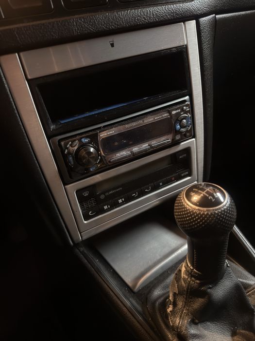 Комплект лайсни и дръжки за Голф 4 Драскан Алуминий