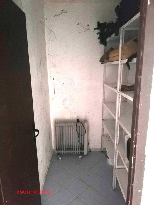 Продава се Тристаен апартамент в София, Люлин 3 - 88 кв.м за 2002 €/кв.м - Снимка #9