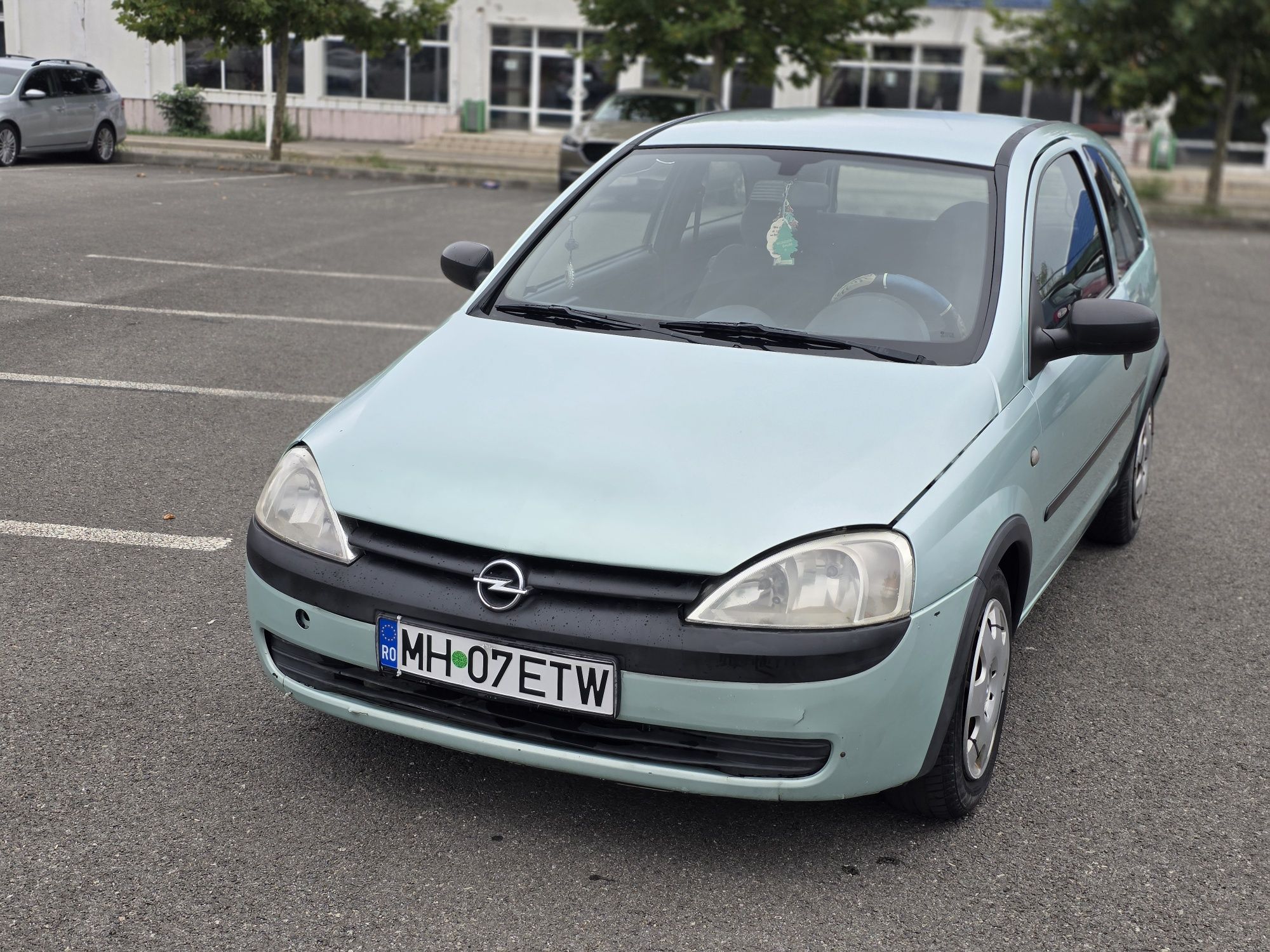 Opel corsa 1.0i cu fiscal! 700euro fix