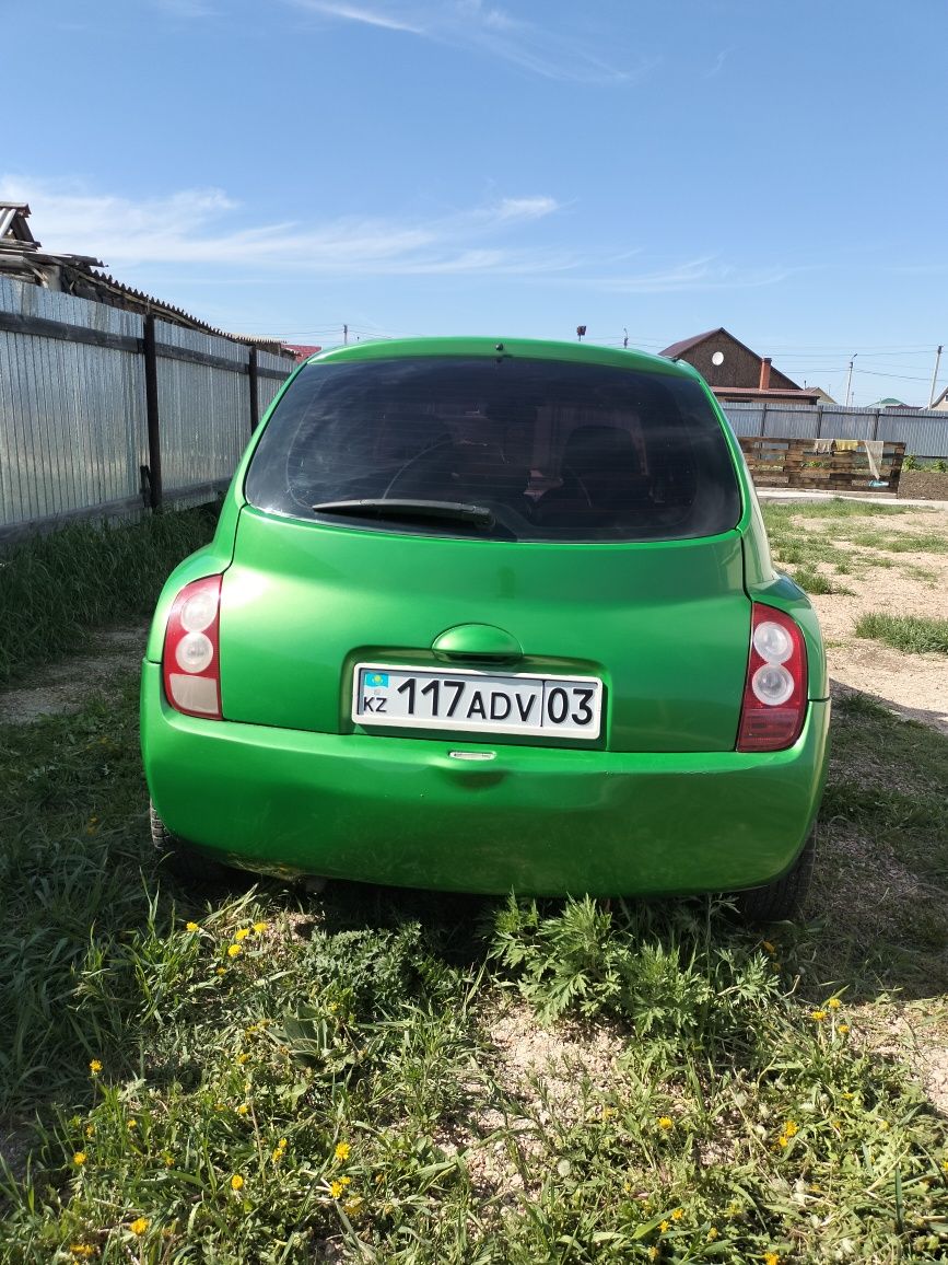 Nissan Micra 2004 года