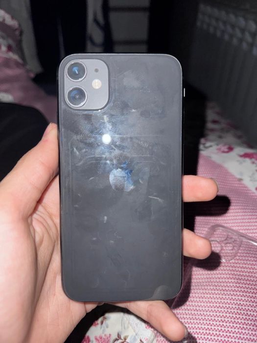 Айфон 11 64гб хороший