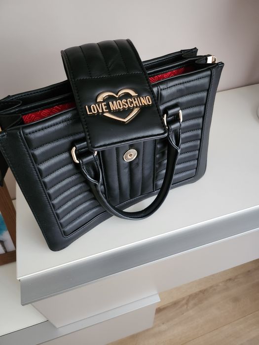 Дамска чанта Love moschino