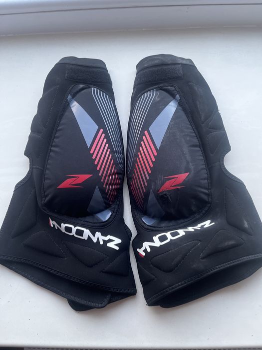 Мотоколени, мотоэкипировка, наколенники