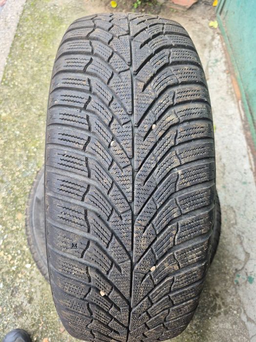 Две зимни гуми Kumho Winter Craft 235/60/18